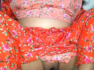 Desi bhabhi is ready every morning to service your cock