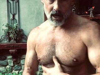 I Recommend Masturbating with Both Hands.