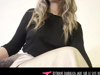 Vends-ta-culotte - Young French dominatrix teaches you how to take a big black dildo in your mouth and in your ass