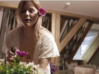 Bloom 2 - Marcela
