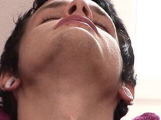 Playparty 2 gays playing with her cock