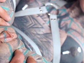 Double Anal Penetration for Heavily Tattooed Anuskatzz - Sloppy BJ, ATM and Big Anal Gapes
