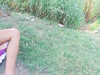 village bhabhi fucking hot video