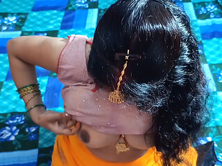 Indian New Married 21 Year Women tight pusssy xxx In bedroom