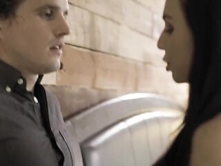 Aidra Fox tries to get the gay fucked outta her