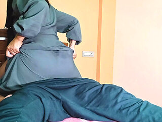 Hot MILF Big Ass Wife Cheating.