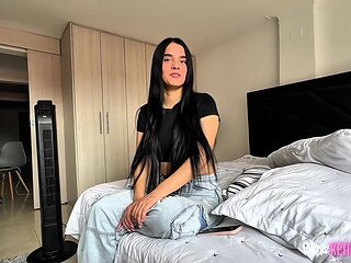 Year-old Colombian Girl Shows Us How To Deep Throat