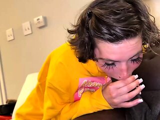 Cutle Little Foutball Fan Ahanu & BBCs