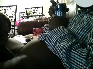 Amateur webcam blowjob and cumshot