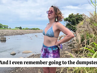 Suzy Wylde's Vlog TAKFT: DIY Bubble Wrap D!ldo Item.