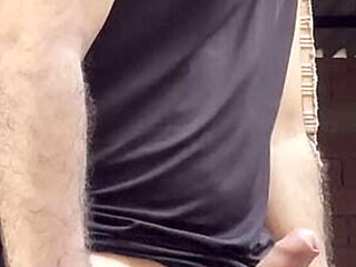 Colombian amateur Fabercito fucks Emelyn Hot outdoors risky public sex cum on street