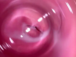 Camera Deep Inside Mia's Teen Creamy Pussy