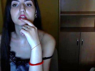 Model on live chat: Amateur, Chaturbate  Cam Porn