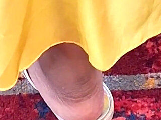 My Stepmama's Travel BFF Got Big Juicy Meaty Feet