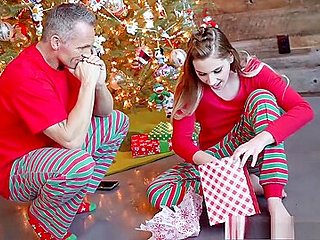 Niki Snow gets a pounding for Christmas from her Step d...