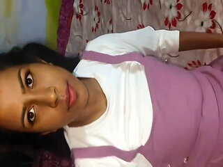 Desi Bhabhi Fucks with Boyfriend