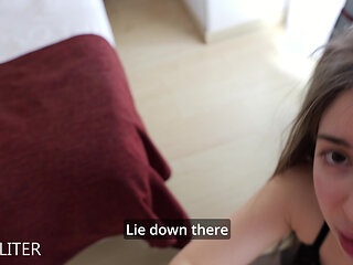 I Met a Porn Model on Tinder