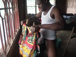 I will wait from my girlfriend to come house
