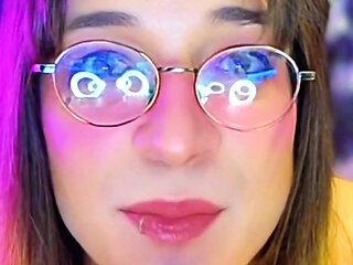 MILF Trans Girl Give the Best Blowjob