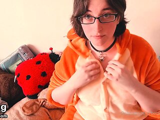 Shemale strip and masturbation outdoor