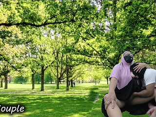 Sex Recording of an Indonesian Couple Enjoying Sucking the Dick of a Hijab-wearing Partner in a Park