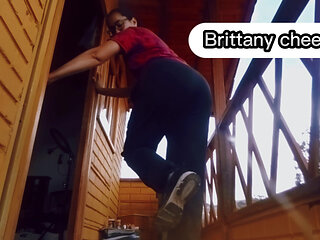 Enjoying The perfect start to the morning with exercise