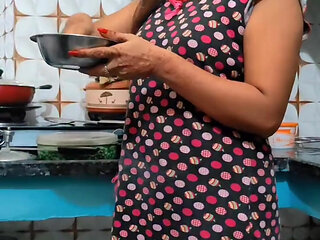 Desi Local Village Teen Girl Outdoor Xxx Video, Indian beautiful village girl outdoor sex video