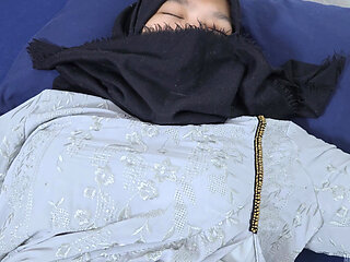 Stepmom Ask to Help Her Using a Dildo but I Cannot Oppose to Cum Inside Her - Minokiiko