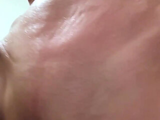 I Love Showing You My Pussy in the Bath 