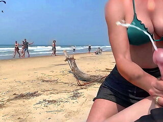Public Beach Handjob: MILF Jane R Makes Me Cum in Front of Everyone