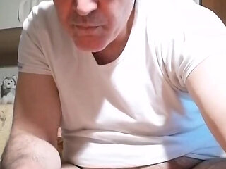 I Watch a Lesbian Porn Video to Cum and Enjoy the Pleasure of Handjob!