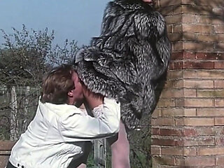 Under the Fur a Hairy Pussy to Fuck