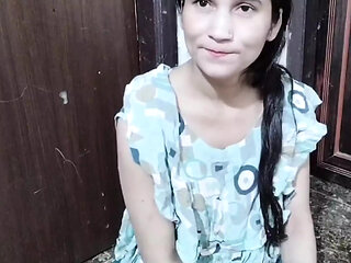 Teen age college girl ko paise dekar jabar dasti pela