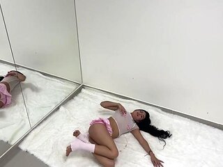 Training my throat tonight... deepthroat so good I might lose my voice.  : Porn