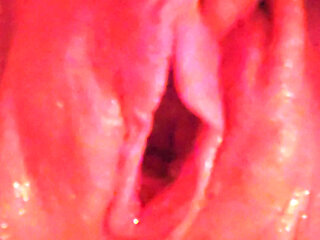 Squirt is nicely worked on with fingers