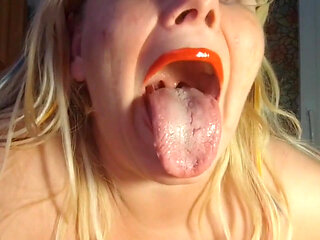 Back at home and found on my sofa tiny men