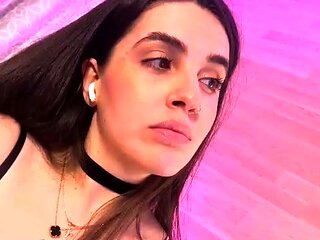 Mom amateur webcam pussy masturbate