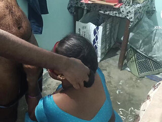 Indian desi hema aunty bowlojab doing