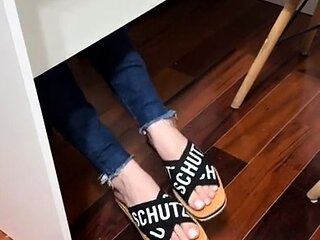 Foot fetish Close up feet and toes tease