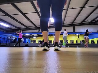 Foot fetish Close up feet and toes tease