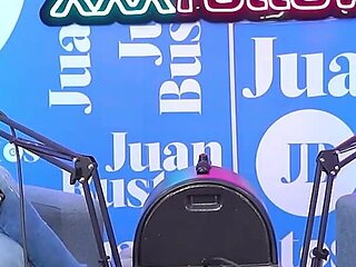 Little Kinky Colombian Mayraoficial Cums on the Sybian Machine - Juan Bustos Podcast