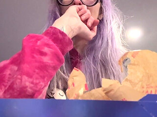 67 Giantess Eating & Burping