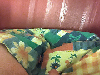 Masturbating, licking fingers and eating cum