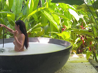 Jungle Bath Naked - Behind the Scenes