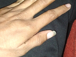 Who wanna this finger inside their ass or pussy