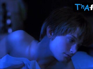 Bridget Fonda Booty, Tits Gig in Single White Nymph