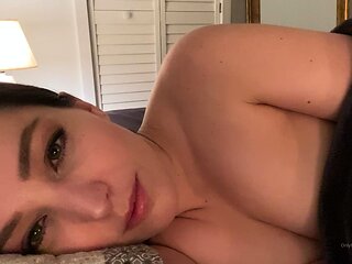 Cute amateur brunette naughty in solo jerking show on camera