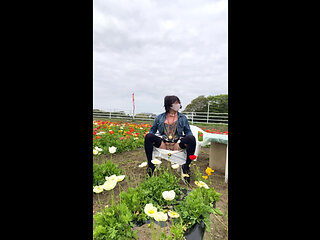 No195 Tucking Exposure in a Flower Garden