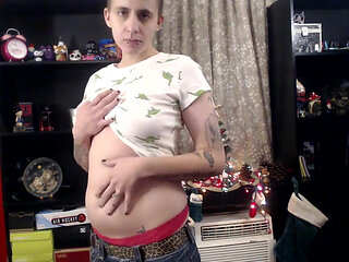 Belly play belly button