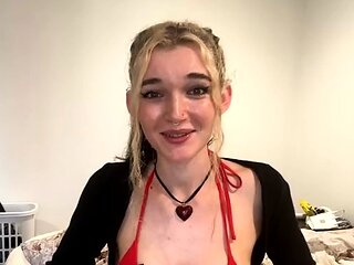 Close up MiLF getting it in the ass